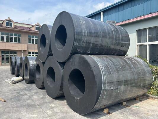 প্রসার্য শক্তি 10-30MPa নলাকার রাবার ফেন্ডার উচ্চ শক্তি শোষণ সহ সামুদ্রিক ডকিং এবং জাহাজের প্রভাব সুরক্ষা নিশ্চিত করে