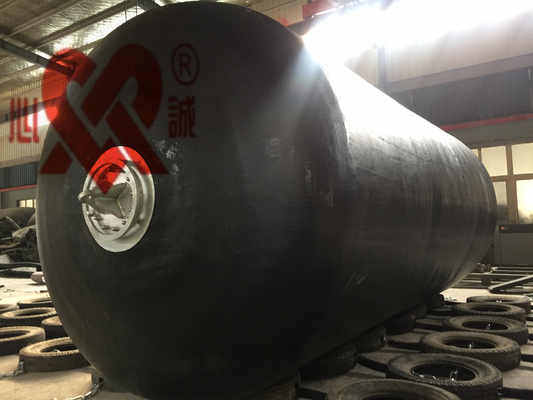দীর্ঘস্থায়ী পলিউরেথেন ফোম বোট Fenders ISO17357 অনুমোদিত -60.C থেকে 80.C তাপমাত্রা পরিসীমা