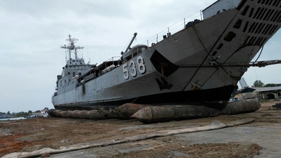 অভিজ্ঞ সামুদ্রিক উদ্ধার এয়ারব্যাগ কাস্টমাইজড আকার এবং এয়ারব্যাগ শিকল অন্তর্ভুক্ত