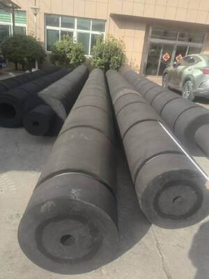 Abrasion Resistance Tugboat Roller Fenders Delivering Robust Dock Boat Protection With High Durability and Marine Safety