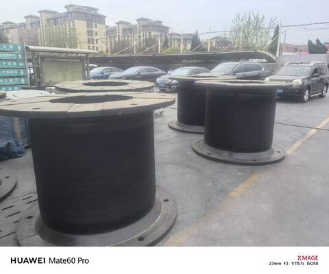 Black Cell Rubber Fender Density 1.2-1.5 Gcm3 Effective Solution for Harbor Docking and Ship Impact Resistance