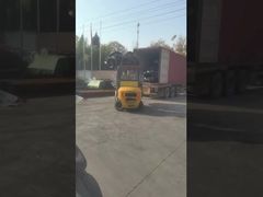 ইয়োকোহামা টাইপ ফেন্ডার কন্টেইনারে লোড করা হয়েছে